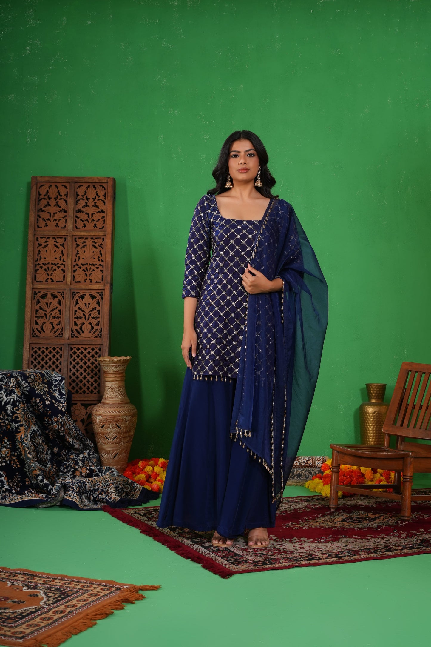 Meera Neel Sharara Set