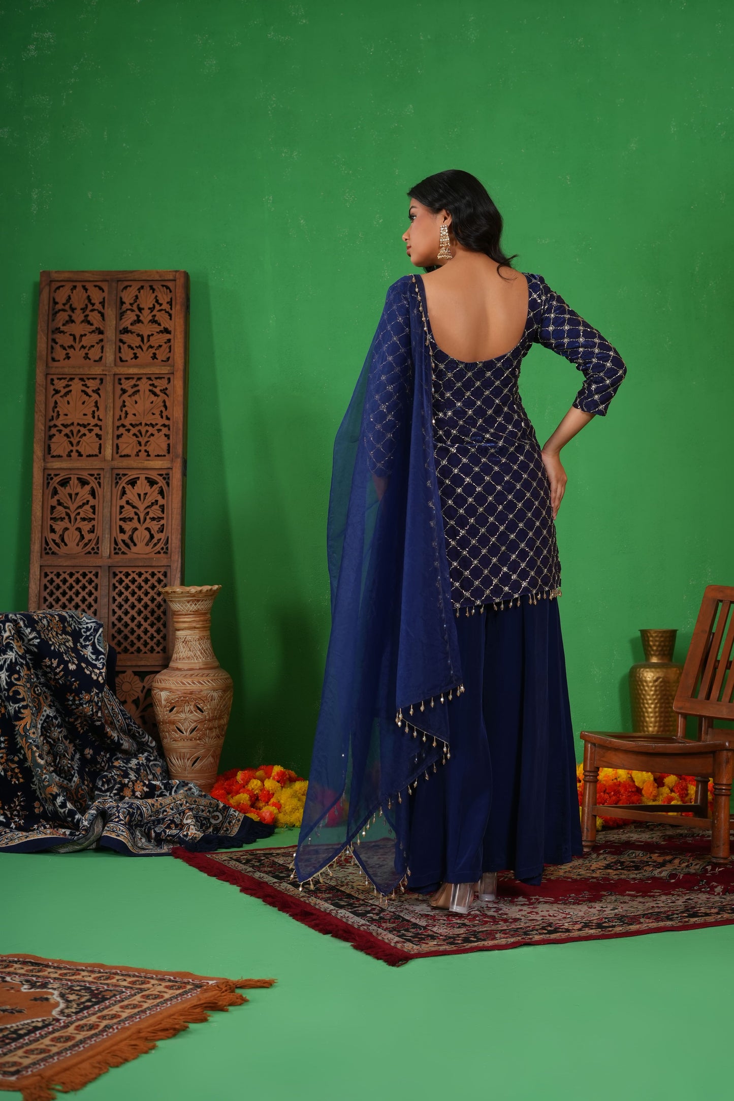 Meera Neel Sharara Set