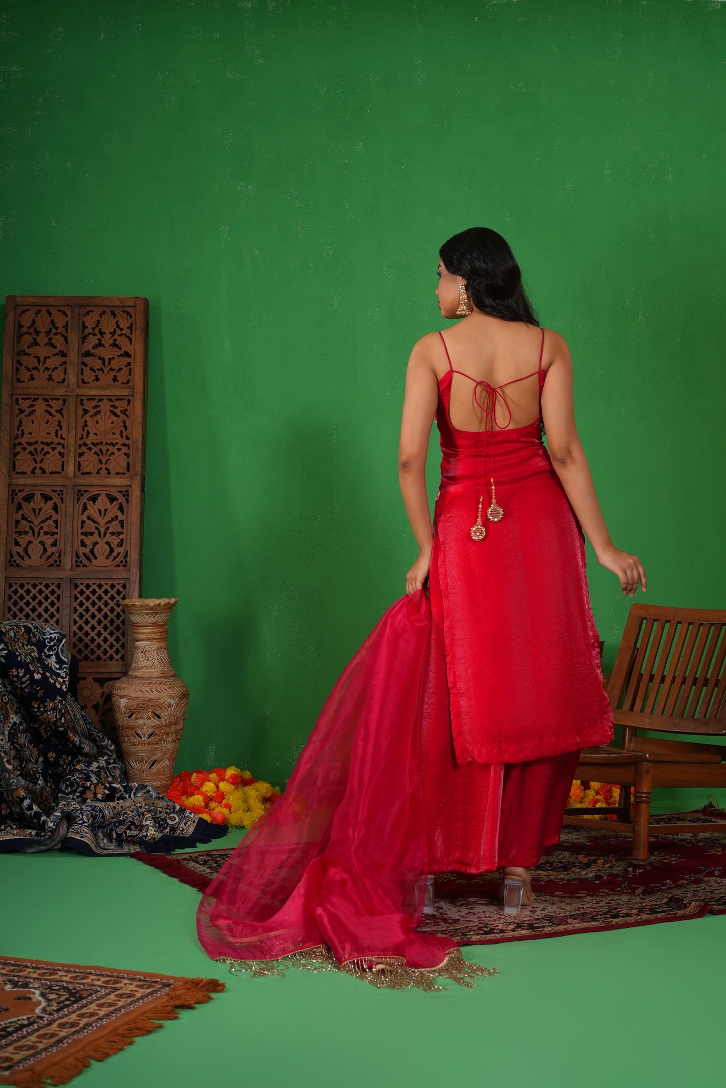 Gulabi Phooljadi- Pink Straight suit