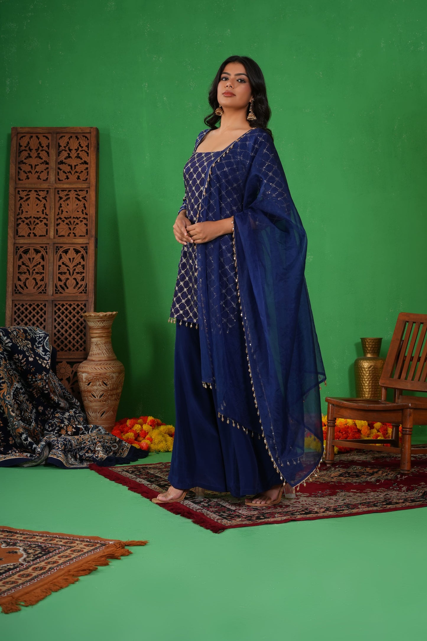 Meera Neel Sharara Set
