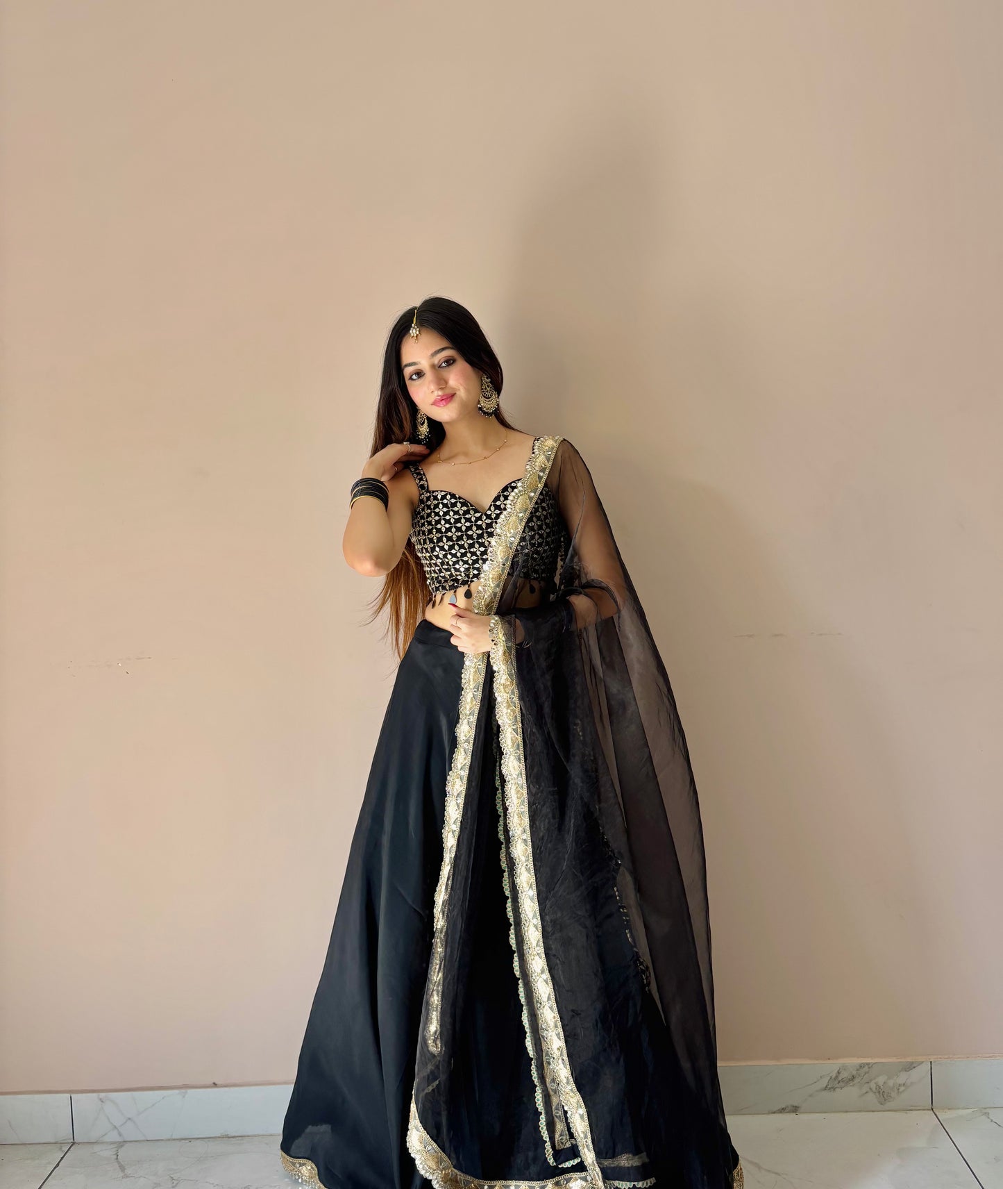 Patakha Lehenga