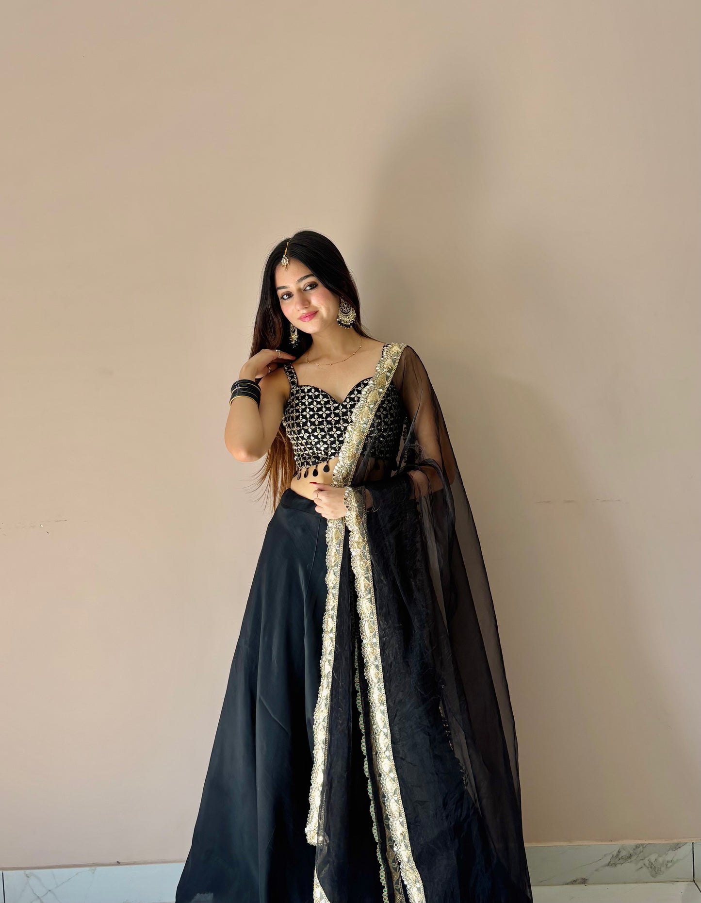 Patakha Lehenga